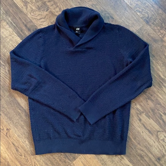 H&M Sweater - Picture 2 of 5